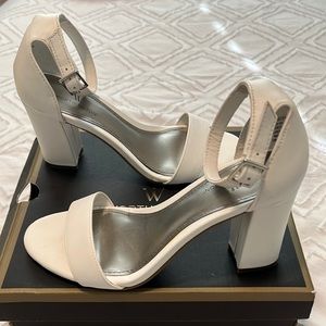 Worthington White 2in Heels